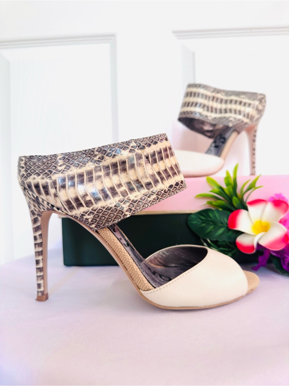 SAM EDELMAN ~ Women’s Scottie 4-inch heeled snakeskin peep toe mules size 7